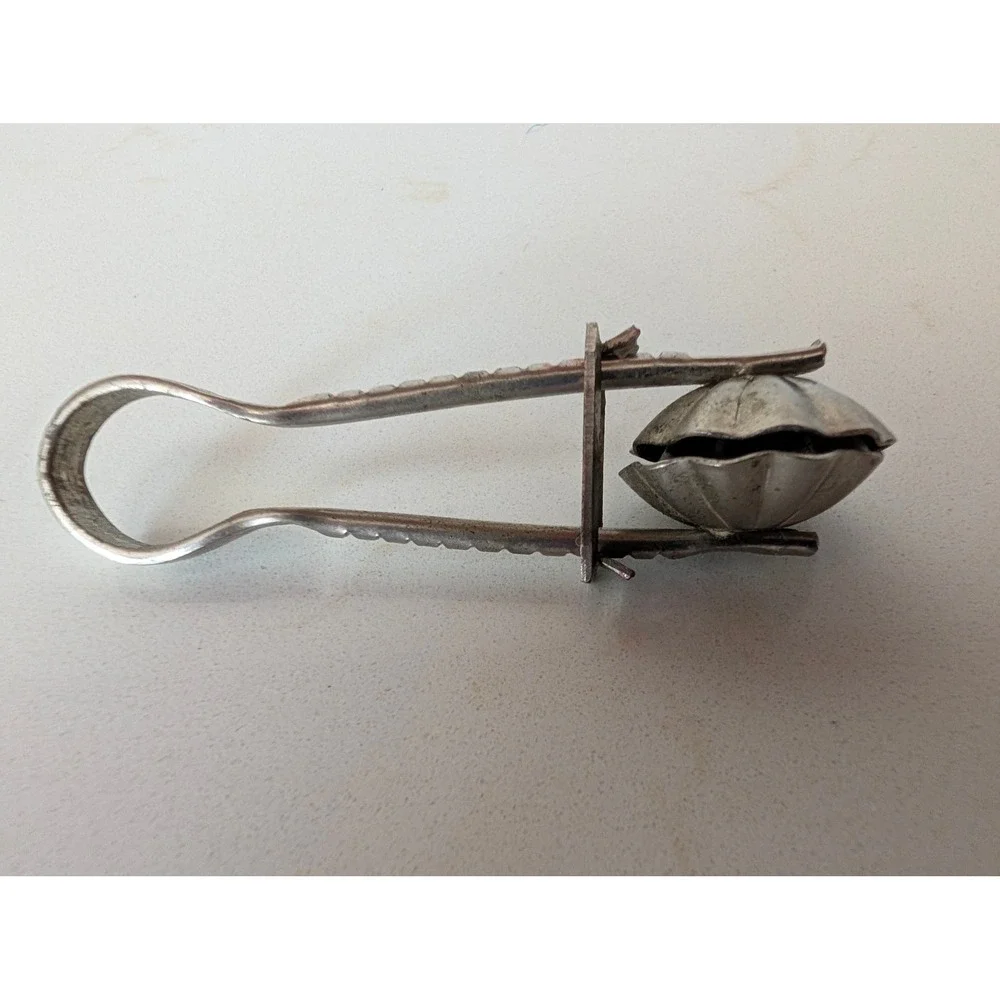 Vintage Silver Tone Seashell Butter Curler Tea Bag Squeezer Shell Mold Tool